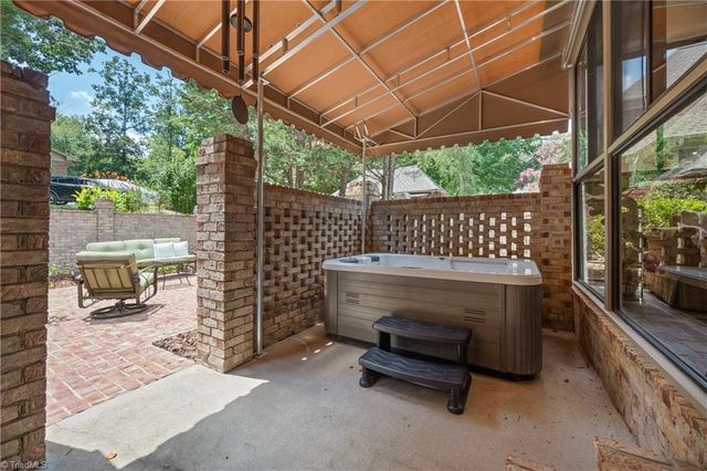 3300 Forsyth Drive, Greensboro, NC 27407