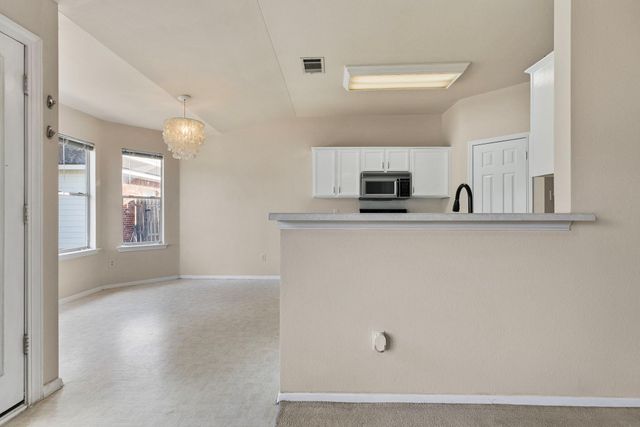 104 Adelfa DR, Round Rock, TX 78664