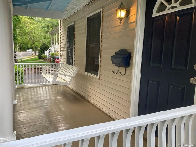 40 Ocean Avenue, Northport, NY 11768