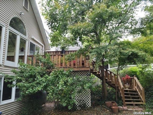 40 Ocean Avenue, Northport, NY 11768