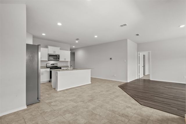 549 Bronze Circle, Springtown, TX 76082