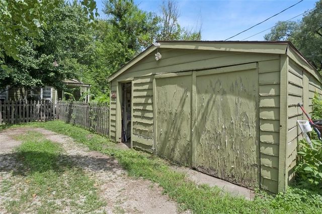 310 Funston Avenue, Lawrence, KS 66044