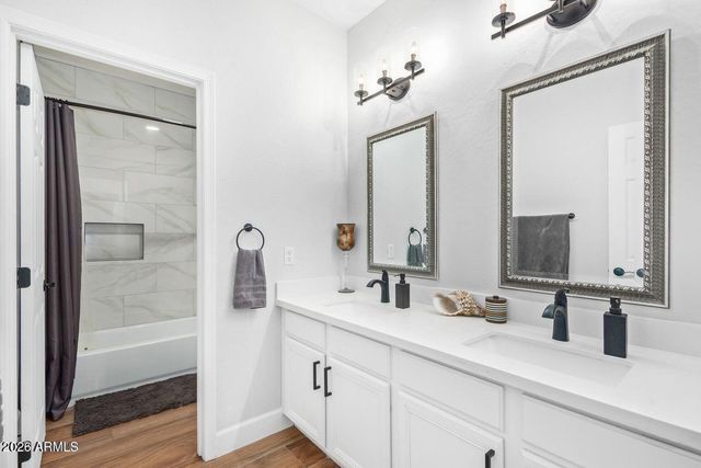 6319 E JUNIPER Avenue, Scottsdale, AZ 85254