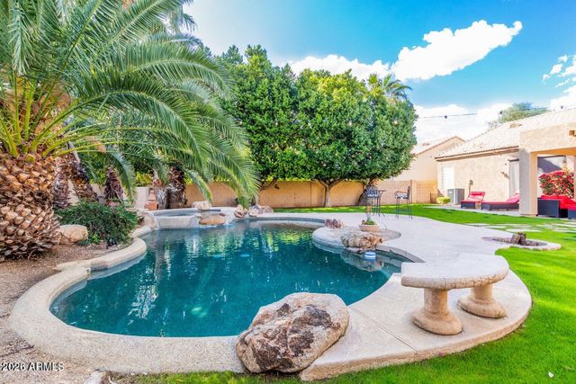 6319 E JUNIPER Avenue, Scottsdale, AZ 85254