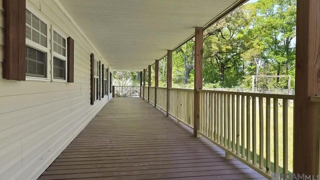 16954 Florida Blvd, Holden, LA 70744