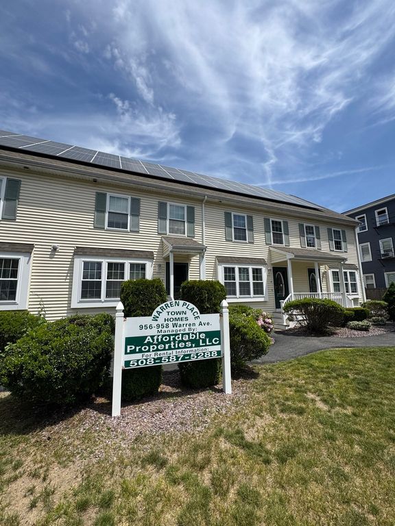 958 Warren Ave 8, Brockton, MA 02301