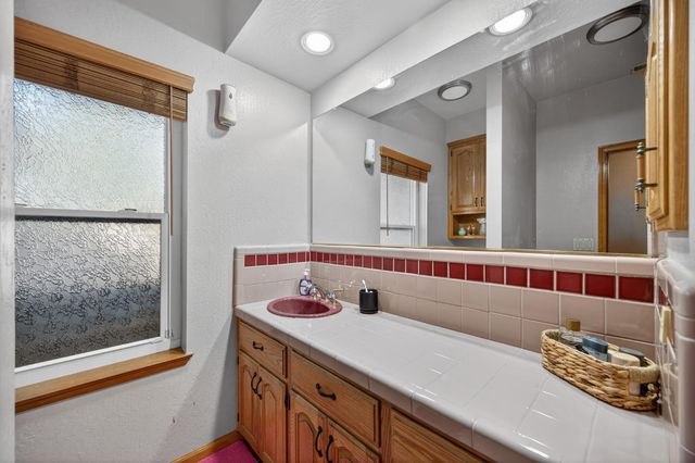 8824 San Badger Way, Elk Grove, CA 95624