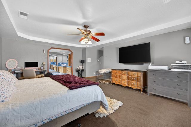 8824 San Badger Way, Elk Grove, CA 95624