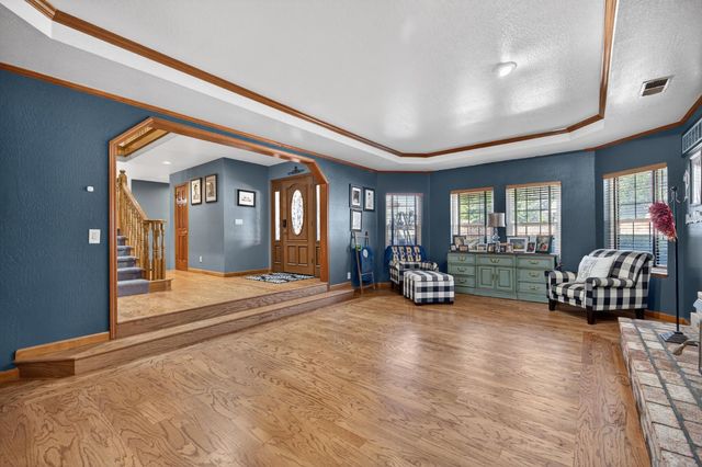 8824 San Badger Way, Elk Grove, CA 95624