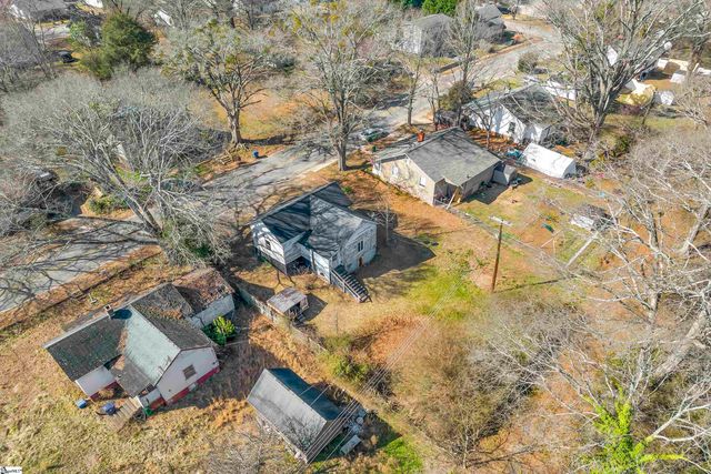 315 Poole Street, Woodruff, SC 29388