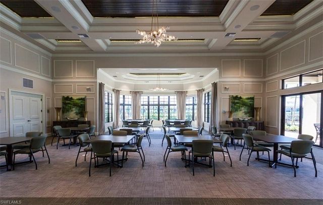 9353 Glenforest DR, Naples, FL 34120