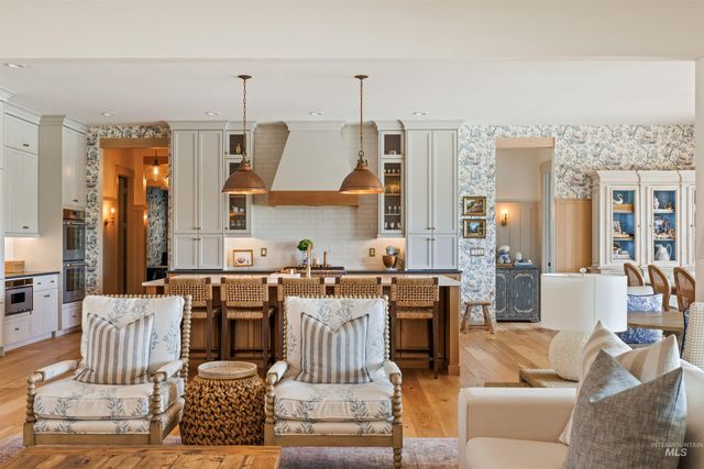 8059 W Green Horn St, Boise, ID 83714