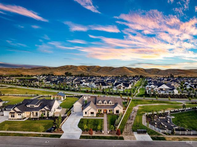 8059 W Green Horn St, Boise, ID 83714