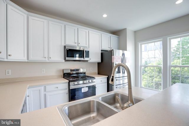 13246 ALCOVE PATH, Centreville, VA 20120