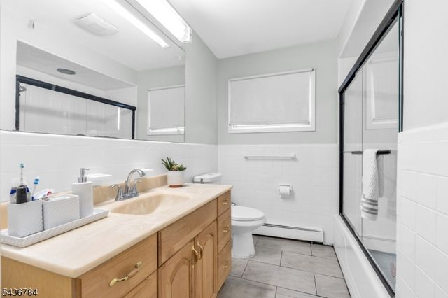 150 Crosby Ave, Paterson City, NJ 07502