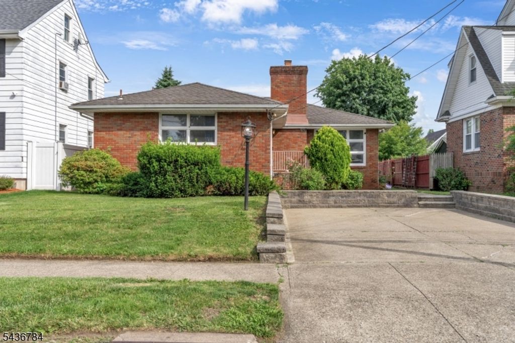 150 Crosby Ave, Paterson City, NJ 07502