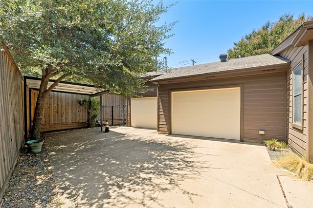6406 Chesley Lane, Dallas, TX 75214