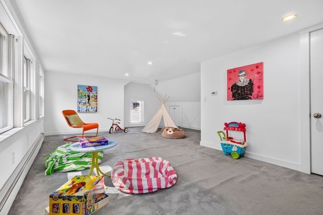 7 Dexter Road, Wellesley, MA 02482