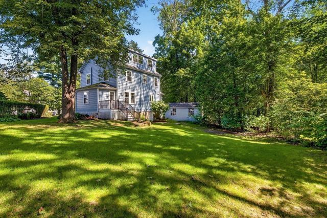 7 Dexter Road, Wellesley, MA 02482