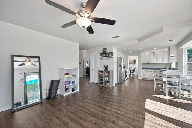4847 Winter Oak Way, Antelope, CA 95843