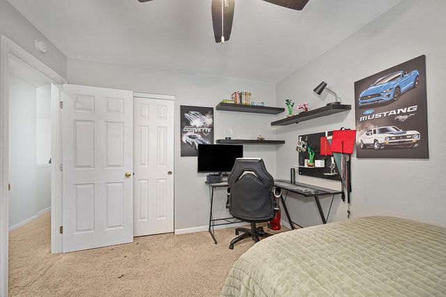 4847 Winter Oak Way, Antelope, CA 95843