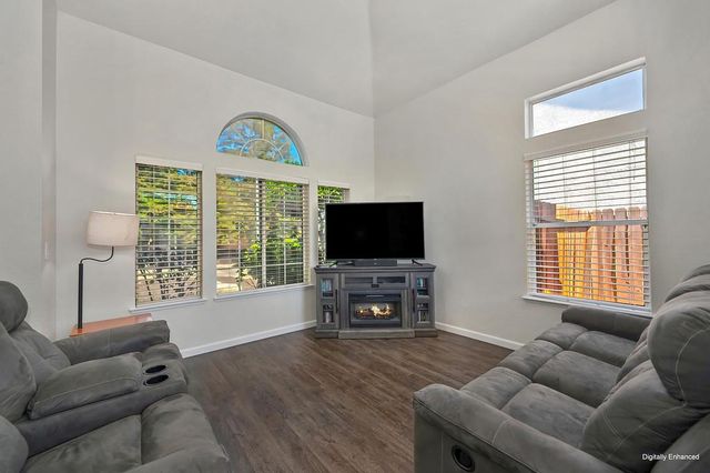 4847 Winter Oak Way, Antelope, CA 95843
