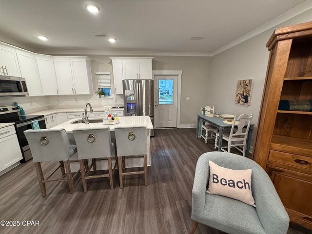 406 Date Palm Lane, Freeport, FL 32439