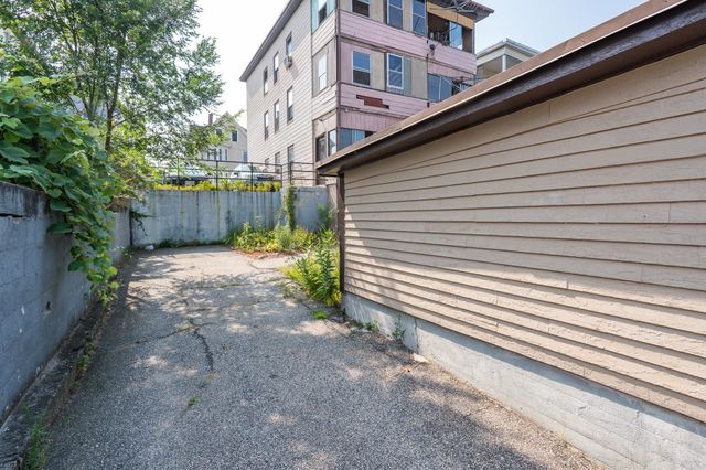 217 Cartier Street, Manchester, NH 03102