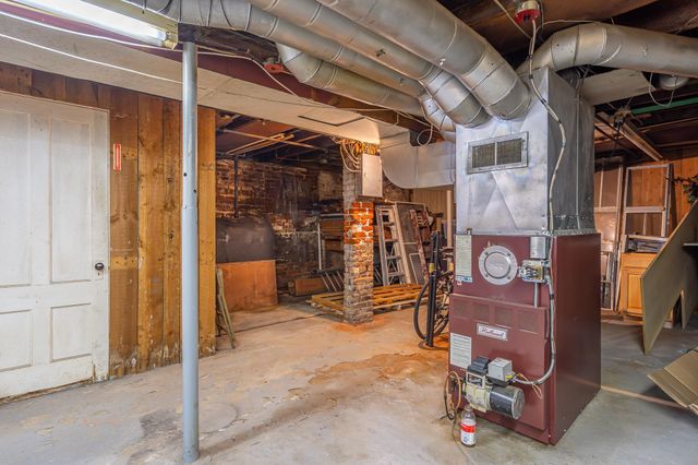 217 Cartier Street, Manchester, NH 03102