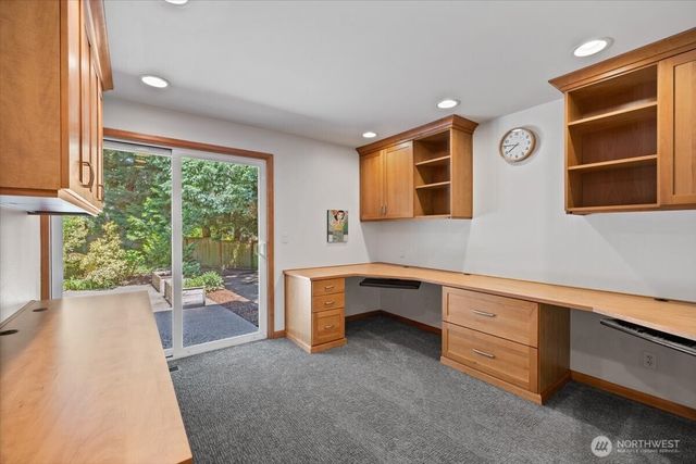 8510 SE 72nd Street, Mercer Island, WA 98040