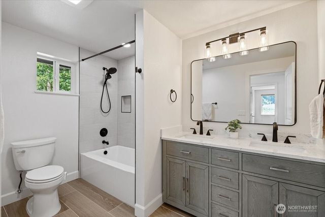 8510 SE 72nd Street, Mercer Island, WA 98040