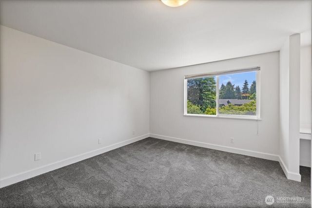 8510 SE 72nd Street, Mercer Island, WA 98040