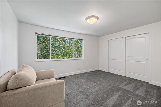 8510 SE 72nd Street, Mercer Island, WA 98040