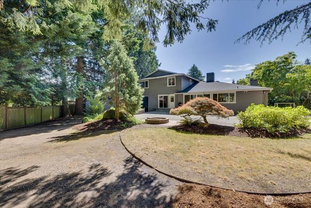 8510 SE 72nd Street, Mercer Island, WA 98040