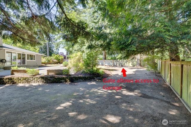 8510 SE 72nd Street, Mercer Island, WA 98040
