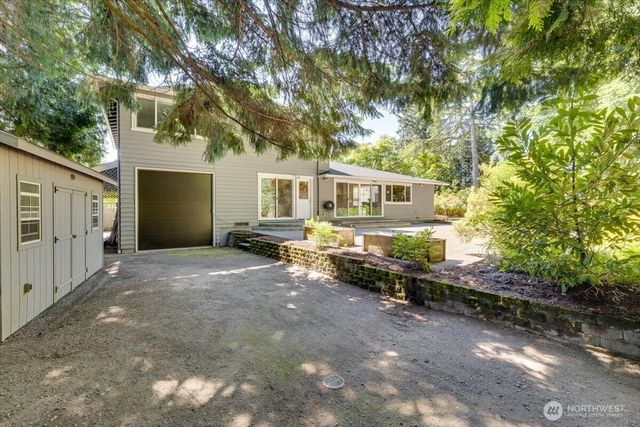 8510 SE 72nd Street, Mercer Island, WA 98040