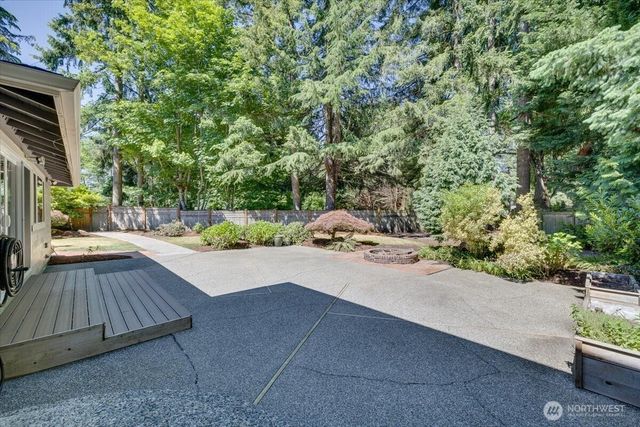 8510 SE 72nd Street, Mercer Island, WA 98040