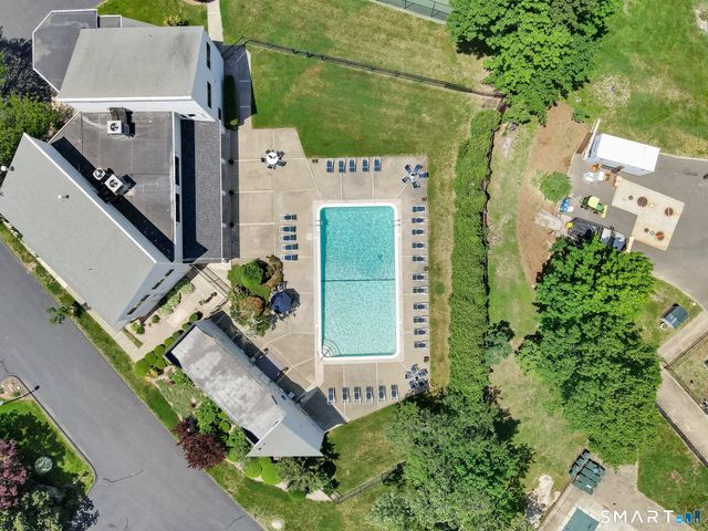 135 Turtle Bay Drive 135, Branford, CT 06405