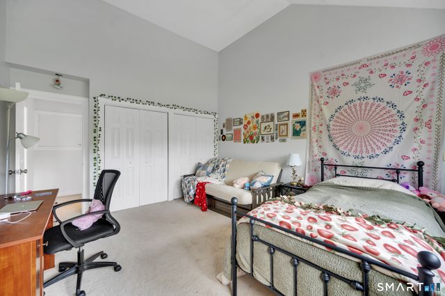 135 Turtle Bay Drive 135, Branford, CT 06405