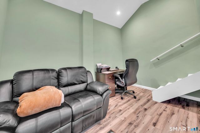 135 Turtle Bay Drive 135, Branford, CT 06405