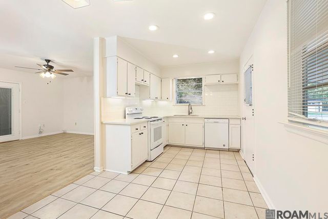 1962 Southland Ct, Baton Rouge, LA 70810