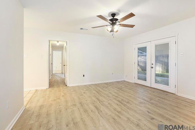 1962 Southland Ct, Baton Rouge, LA 70810