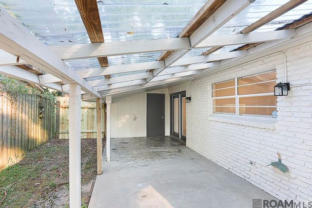 1962 Southland Ct, Baton Rouge, LA 70810
