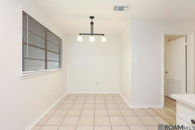 1962 Southland Ct, Baton Rouge, LA 70810