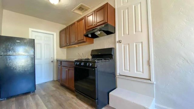 1704 B Avenue, National City, CA 91950