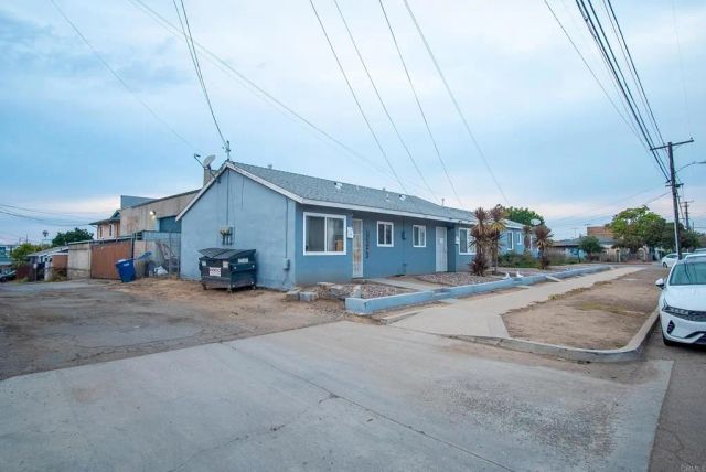 1704 B Avenue, National City, CA 91950