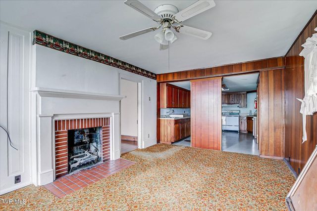 454 Cedar Street, Bluff City, TN 37618