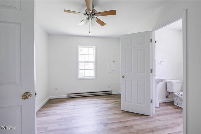 454 Cedar Street, Bluff City, TN 37618