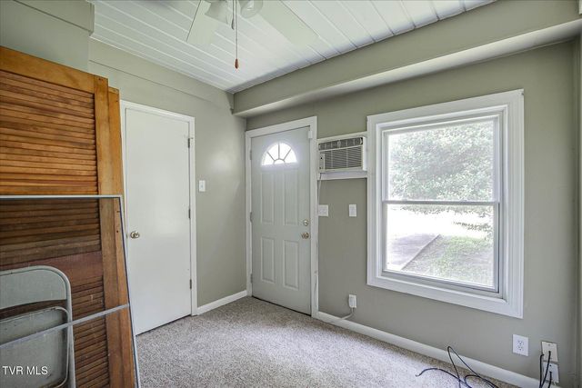 454 Cedar Street, Bluff City, TN 37618