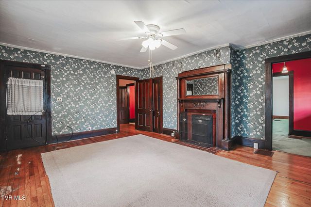 454 Cedar Street, Bluff City, TN 37618